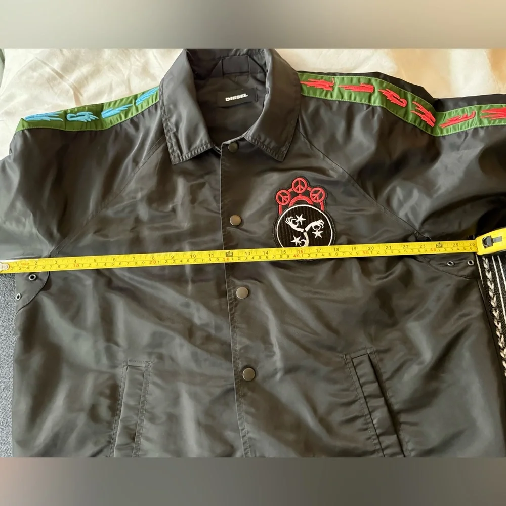 Diesel Men's Jacket Black with Dragon Embroidery size M - Picture 7 of 8
